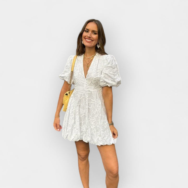 Eva - Elegantní bílé šaty