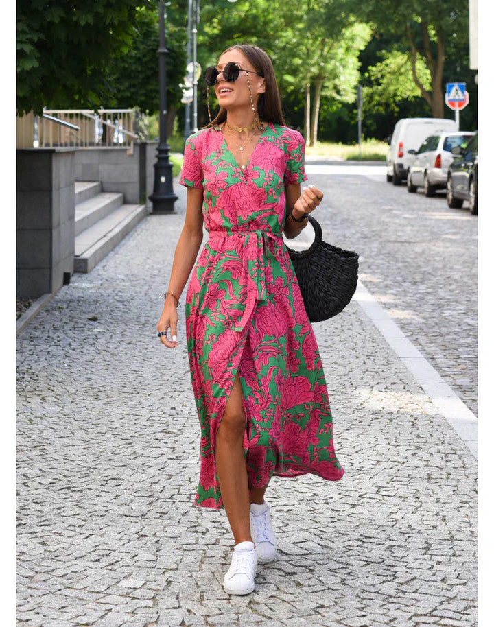 Julia - Elegantní Šaty s Výstřihem do V a Tvarujícím Střihem