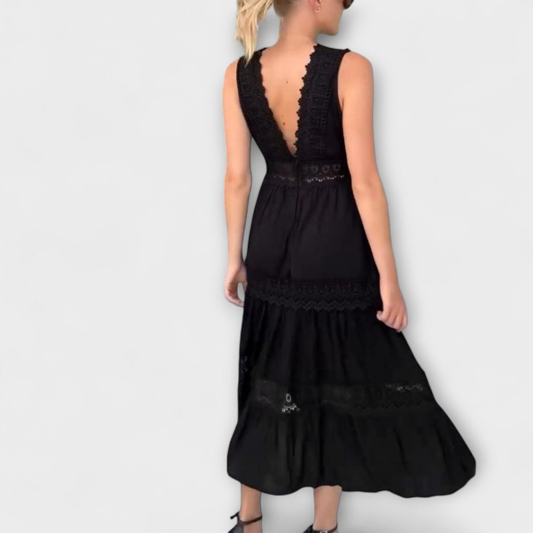 Aurélie - Elegantní krajková šaty s V výstřihem
