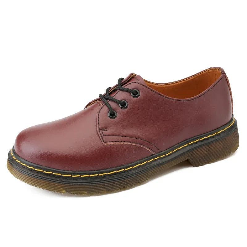Martens | Elegantní boty s nízkým svrškem