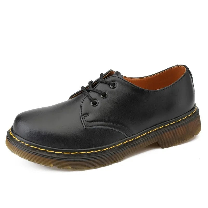 Martens | Elegantní boty s nízkým svrškem