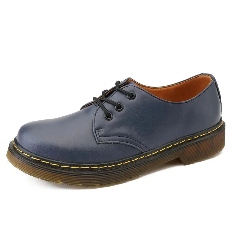 Martens | Elegantní boty s nízkým svrškem